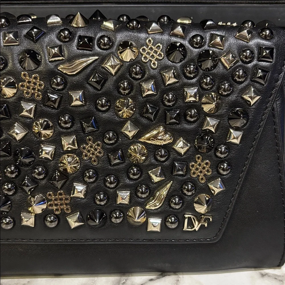 DIANE VON FURSTENBERG‎ Black Leather Crazy Metallic Studded Clutch Purse